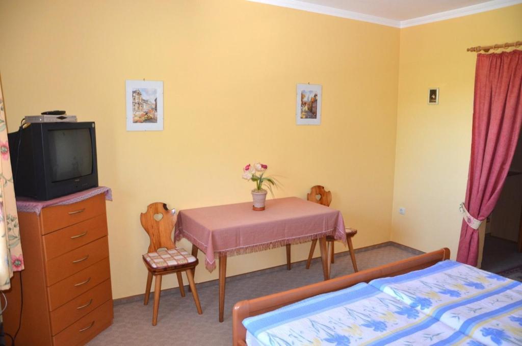 Landgasthof Zur Quelle Seeshaupt Szoba fotó
